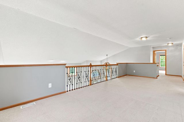 7143 Arthur Drive, Woodbury, MN 55125