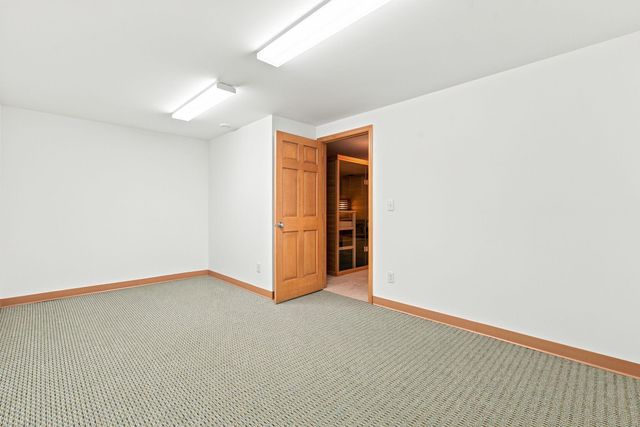7143 Arthur Drive, Woodbury, MN 55125