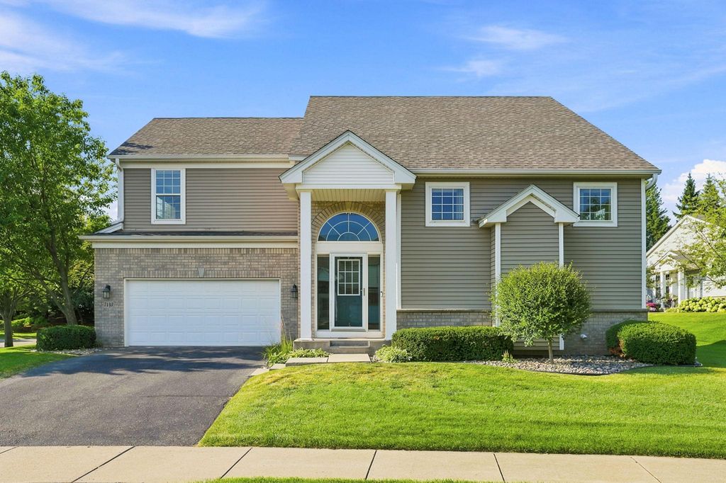 7143 Arthur Drive, Woodbury, MN 55125
