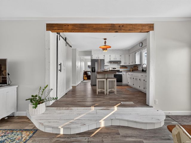 36 EMS W31A Lane, North Webster, IN 46555