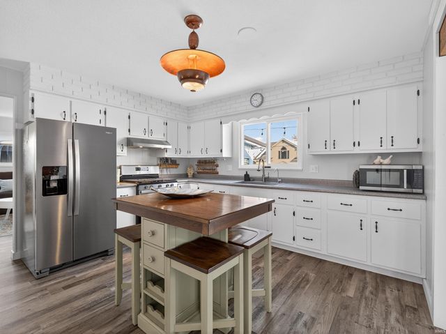 36 EMS W31A Lane, North Webster, IN 46555