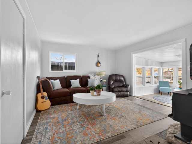 36 EMS W31A Lane, North Webster, IN 46555