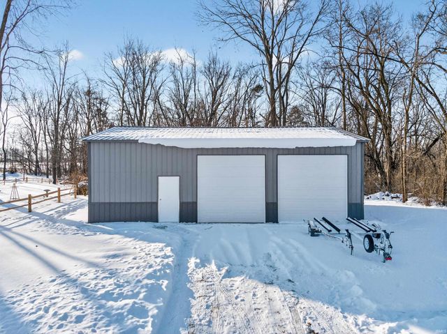 36 EMS W31A Lane, North Webster, IN 46555