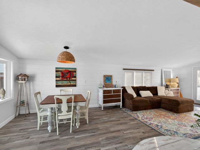 36 EMS W31A Lane, North Webster, IN 46555