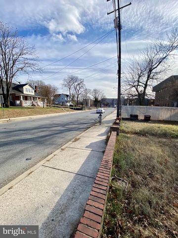 4002 48TH ST, Bladensburg, MD 20710