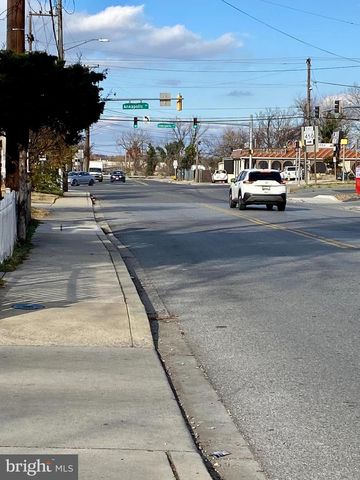 4002 48TH ST, Bladensburg, MD 20710