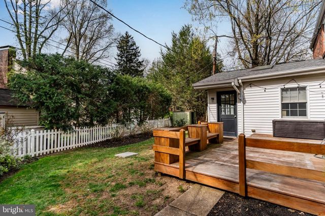 1607 CHATHAM RD, Camp Hill, PA 17011