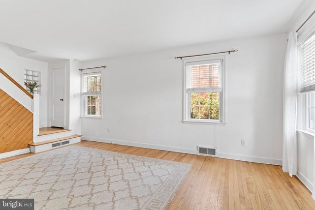 1607 CHATHAM RD, Camp Hill, PA 17011
