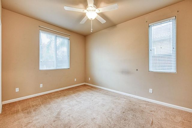 11078 Sawtooth Peak Way, Clovis, CA 93619