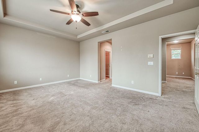 11078 Sawtooth Peak Way, Clovis, CA 93619