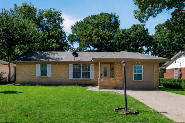 1504 Rusk Drive, Mesquite, TX 75149