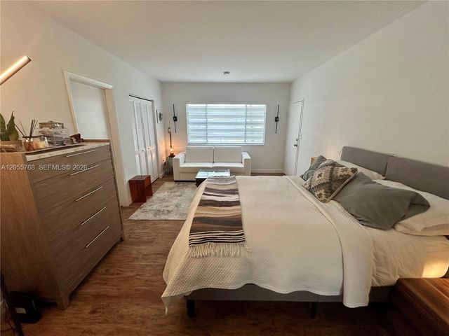 345 Collins Ave 4, Miami Beach, FL 33139