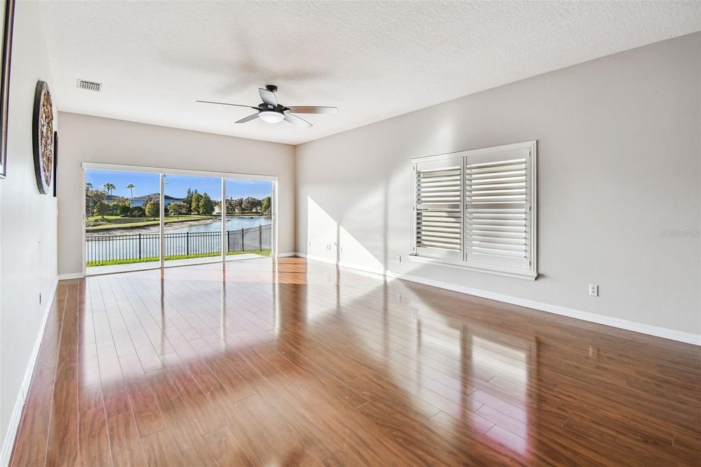 Image 12 of property listing at 20106 NOB OAK AVENUE, Tampa, FL 33647