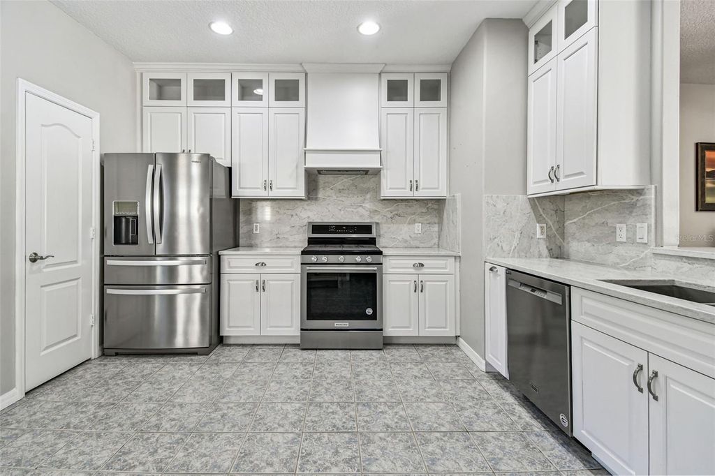 Image 16 of property listing at 20106 NOB OAK AVENUE, Tampa, FL 33647