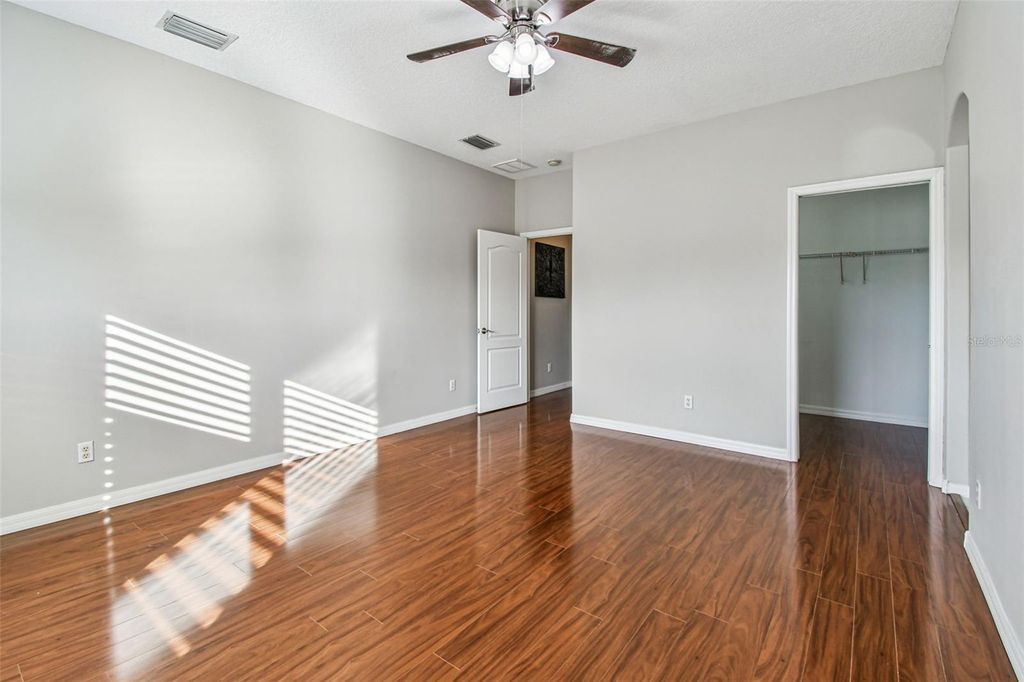 Image 25 of property listing at 20106 NOB OAK AVENUE, Tampa, FL 33647