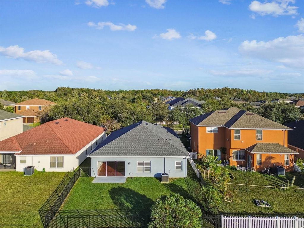 Image 65 of property listing at 20106 NOB OAK AVENUE, Tampa, FL 33647