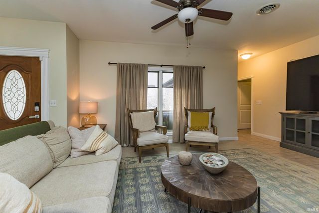 703 Keswick Drive, Huntington, IN 46750