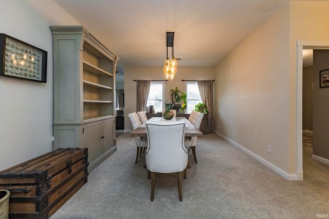 703 Keswick Drive, Huntington, IN 46750