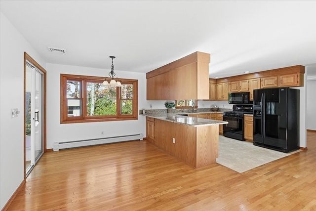 205 James Otis Rd, Barnstable, MA 02632