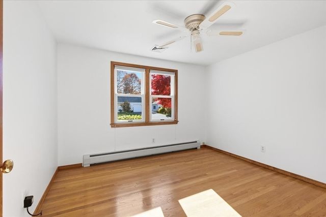 205 James Otis Rd, Barnstable, MA 02632