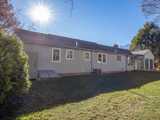 205 James Otis Rd, Barnstable, MA 02632