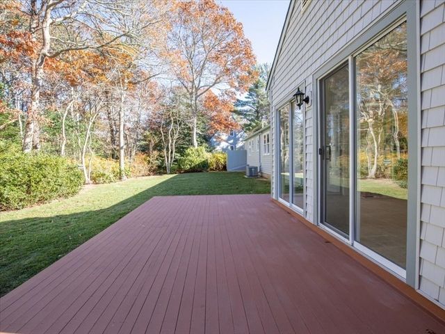 205 James Otis Rd, Barnstable, MA 02632