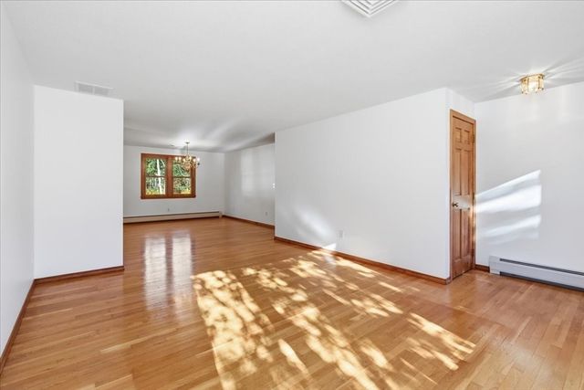 205 James Otis Rd, Barnstable, MA 02632