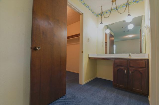 12409 Split Rail PKWY, Austin, TX 78750
