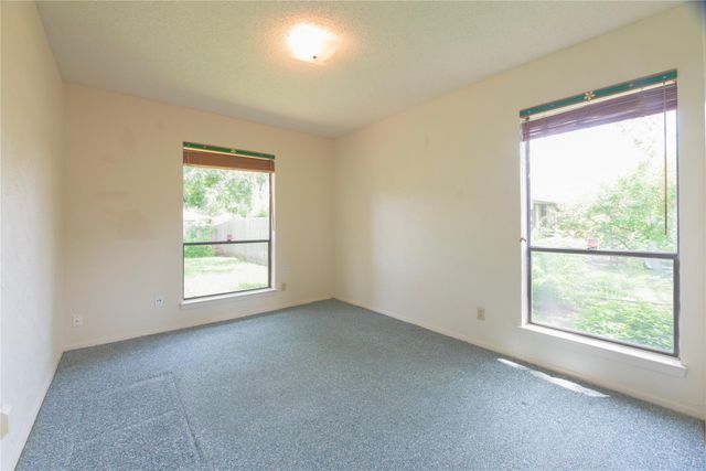 12409 Split Rail PKWY, Austin, TX 78750