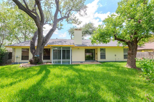 12409 Split Rail PKWY, Austin, TX 78750