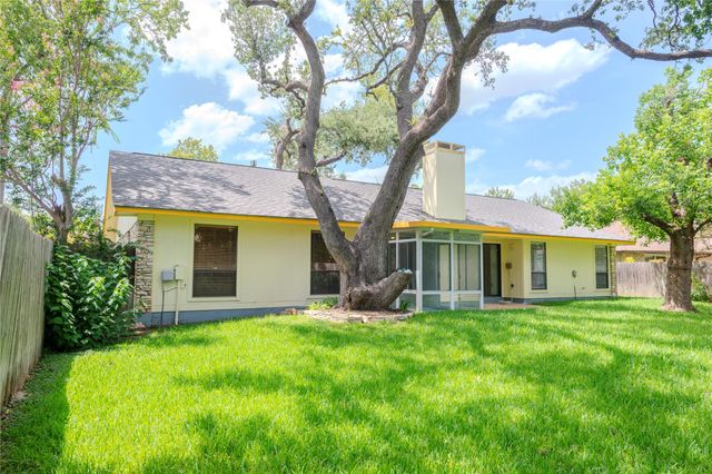 12409 Split Rail PKWY, Austin, TX 78750