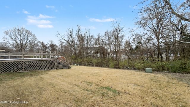 6504 Mandeville Rd, Louisville, KY 40228