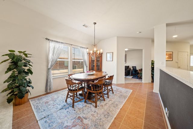 209 Bear Trail, Waxahachie, TX 75165