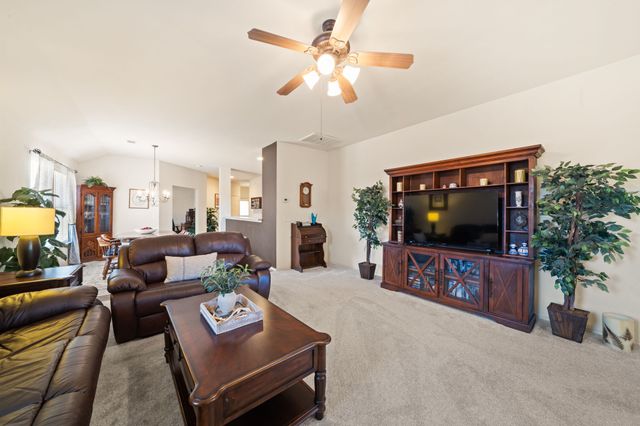 209 Bear Trail, Waxahachie, TX 75165