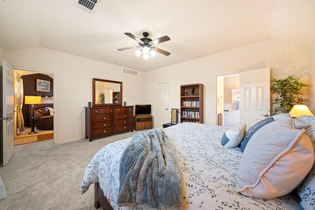 209 Bear Trail, Waxahachie, TX 75165