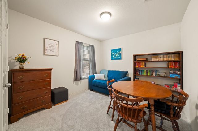 209 Bear Trail, Waxahachie, TX 75165