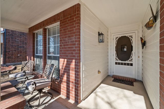 209 Bear Trail, Waxahachie, TX 75165