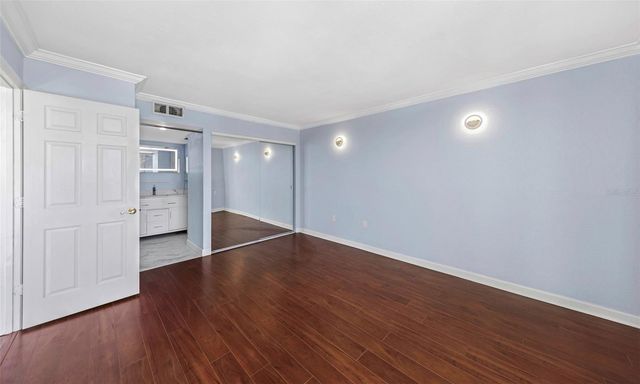 1000 COVE CAY DRIVE 5D, Clearwater, FL 33760