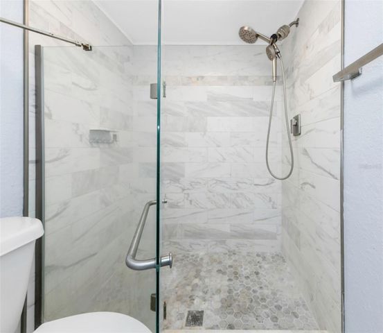 1000 COVE CAY DRIVE 5D, Clearwater, FL 33760