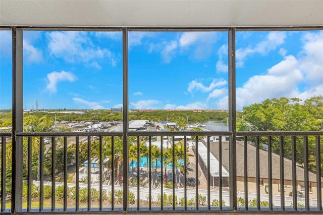 1000 COVE CAY DRIVE 5D, Clearwater, FL 33760