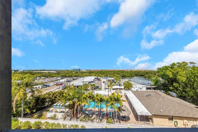 1000 COVE CAY DRIVE 5D, Clearwater, FL 33760