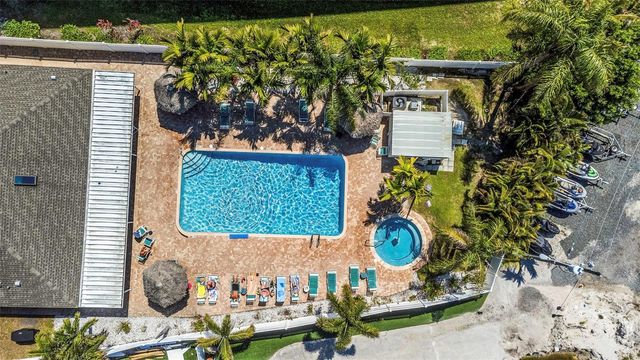 1000 COVE CAY DRIVE 5D, Clearwater, FL 33760