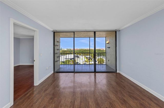 1000 COVE CAY DRIVE 5D, Clearwater, FL 33760