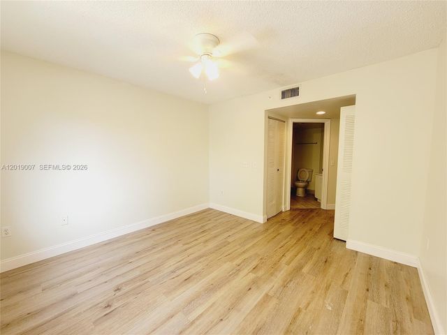 4155 N Haverhill Rd 1415, West Palm Beach, FL 33417