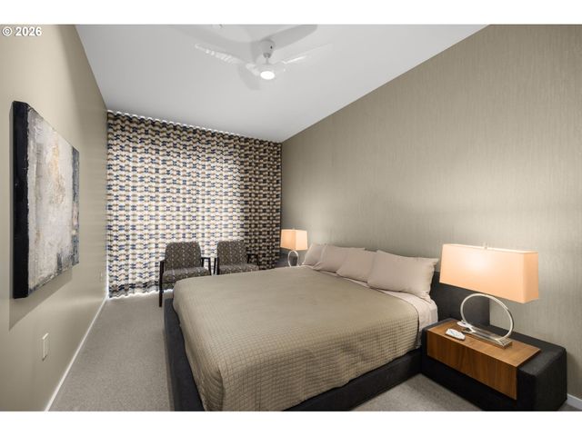 1075 Nw NORTHRUP St 514, Portland, OR 97209