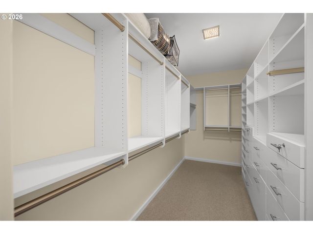 1075 Nw NORTHRUP St 514, Portland, OR 97209