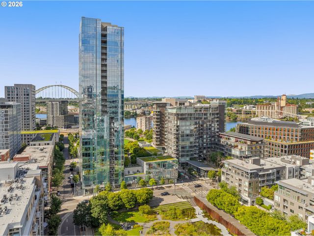 1075 Nw NORTHRUP St 514, Portland, OR 97209