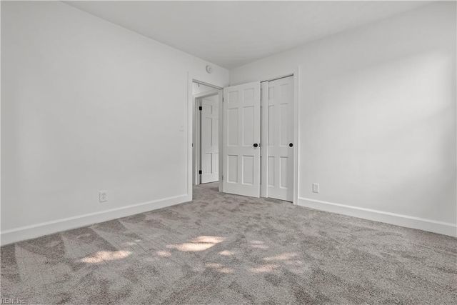 4257 Meadow Wood DR, Chesapeake, VA 23321