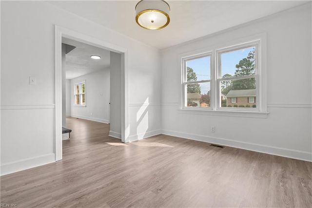 4257 Meadow Wood DR, Chesapeake, VA 23321