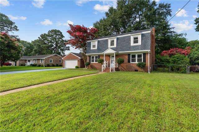4257 Meadow Wood DR, Chesapeake, VA 23321